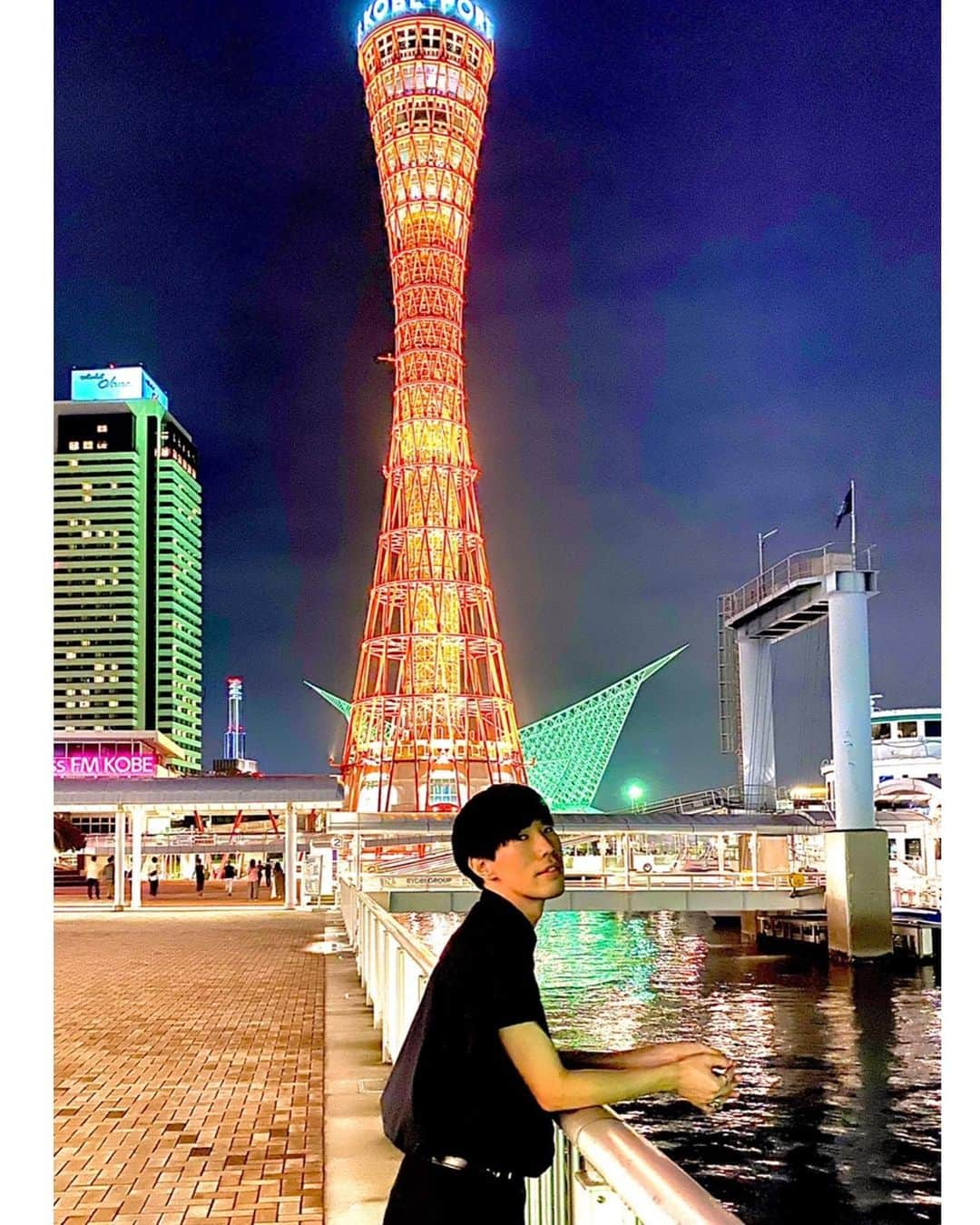 坂口涼太郎さんのインスタグラム写真 - (坂口涼太郎Instagram)「🌃⚓️🚢🎻 #kobe #porttower」7月12日 22時48分 - ryotarosakaguchi