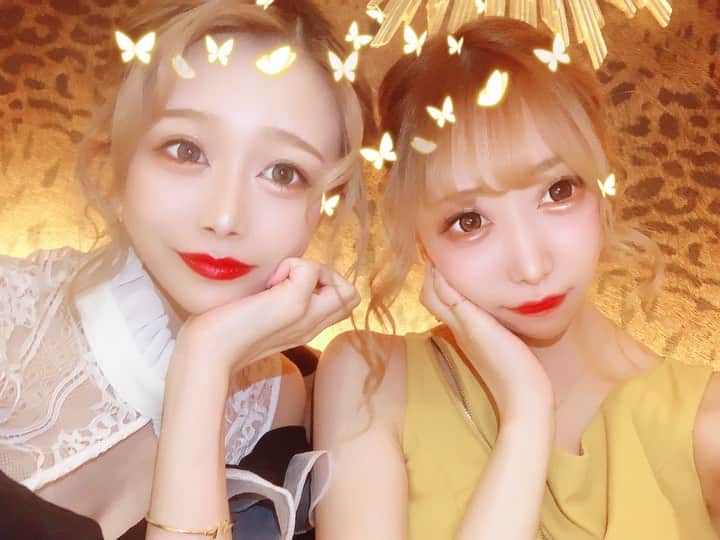 RIRAのインスタグラム：「まいにちMIU先生🦋⭐️🦋⭐️🦋.  #🦋#みうみう#りらお#フォーティーファイブ#キャバクラ#キャバ嬢#歌舞伎町#新宿#六本木#fourtyfive#kabukicho」