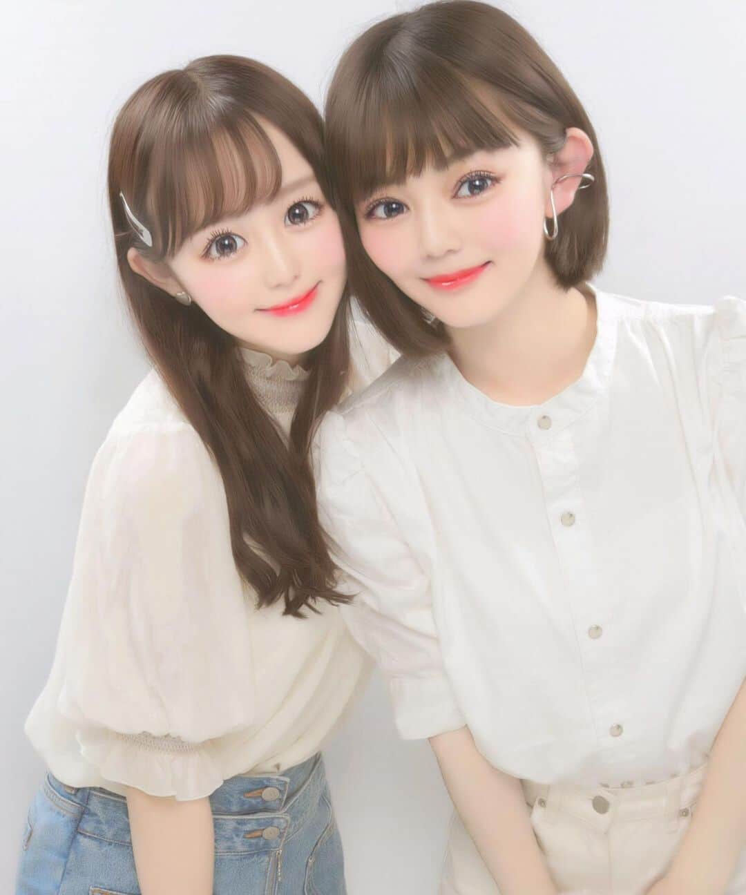 伊藤小春のインスタグラム：「このまえ日菜とお茶しました🍰🍓﻿ ﻿ ﻿ ﻿ いくらでも喋れるし何でも相談できちゃう…﻿ 日菜が本当にお姉ちゃんだったらいいのになあ🥺」