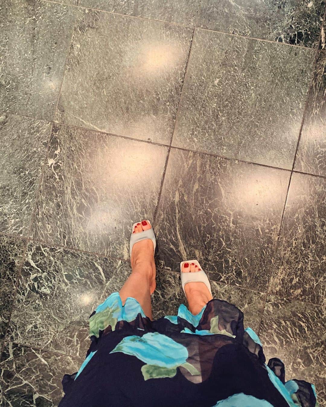 ティファニー・キャデラックのインスタグラム：「♋️ Every step I take is magick💫⚡️✨」