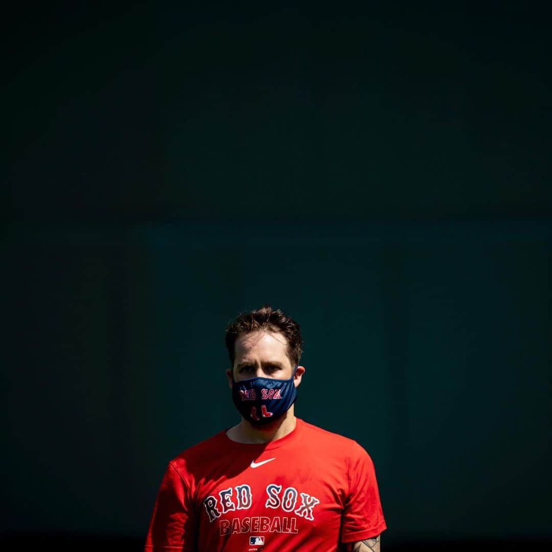 ボストン・レッドソックスさんのインスタグラム写真 - (ボストン・レッドソックスInstagram)「In the shadows of Fenway 👀」7月12日 23時05分 - redsox