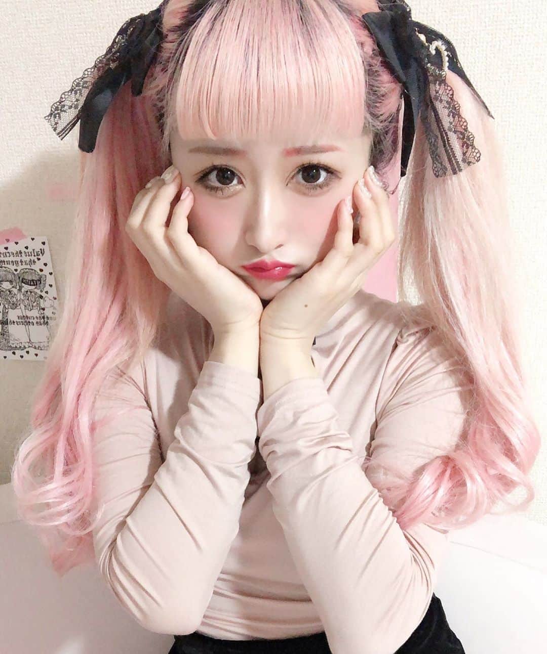 胡桃兎愛のインスタグラム：「I need you love❤︎」