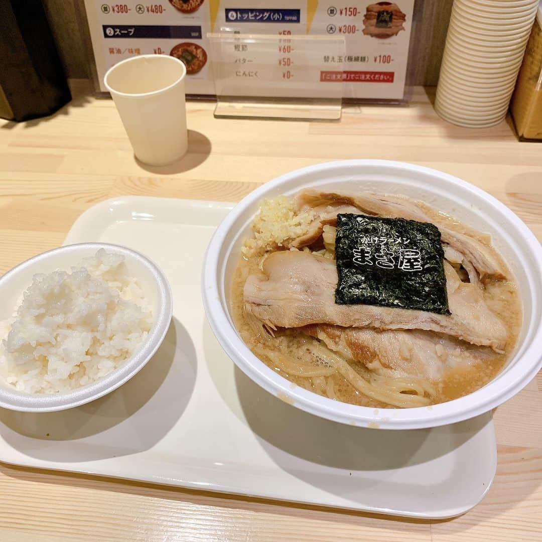 赤羽さんのインスタグラム写真 - (赤羽Instagram)「現金不可の二郎系かけラーメン #まさ屋　に行ってきました😋  1杯380円という驚愕の安さです！」7月12日 15時10分 - akabass