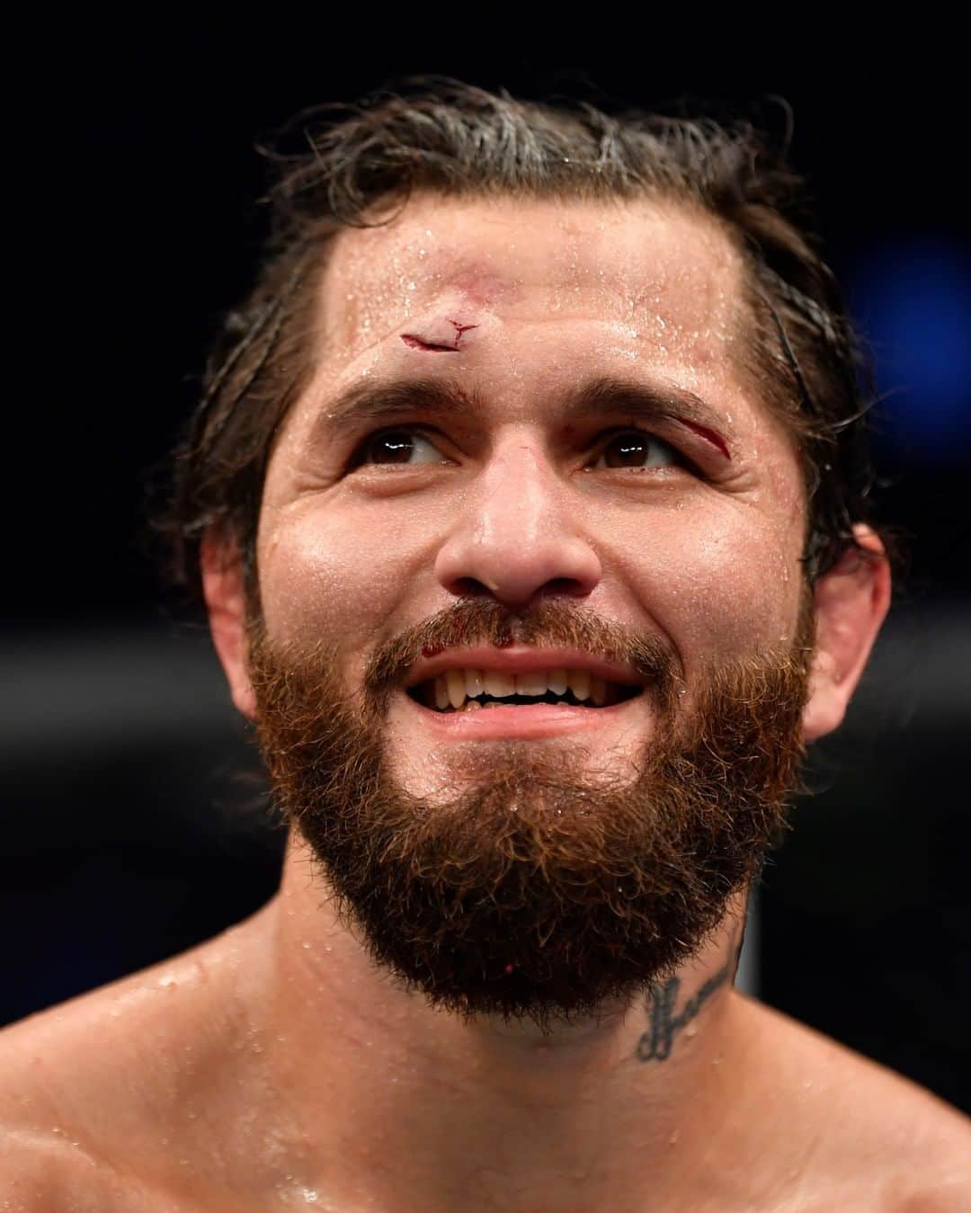 UFCさんのインスタグラム写真 - (UFCInstagram)「Took it on six days. 👏 Hats off to @GamebredFighter! #UFC251」7月12日 15時12分 - ufc