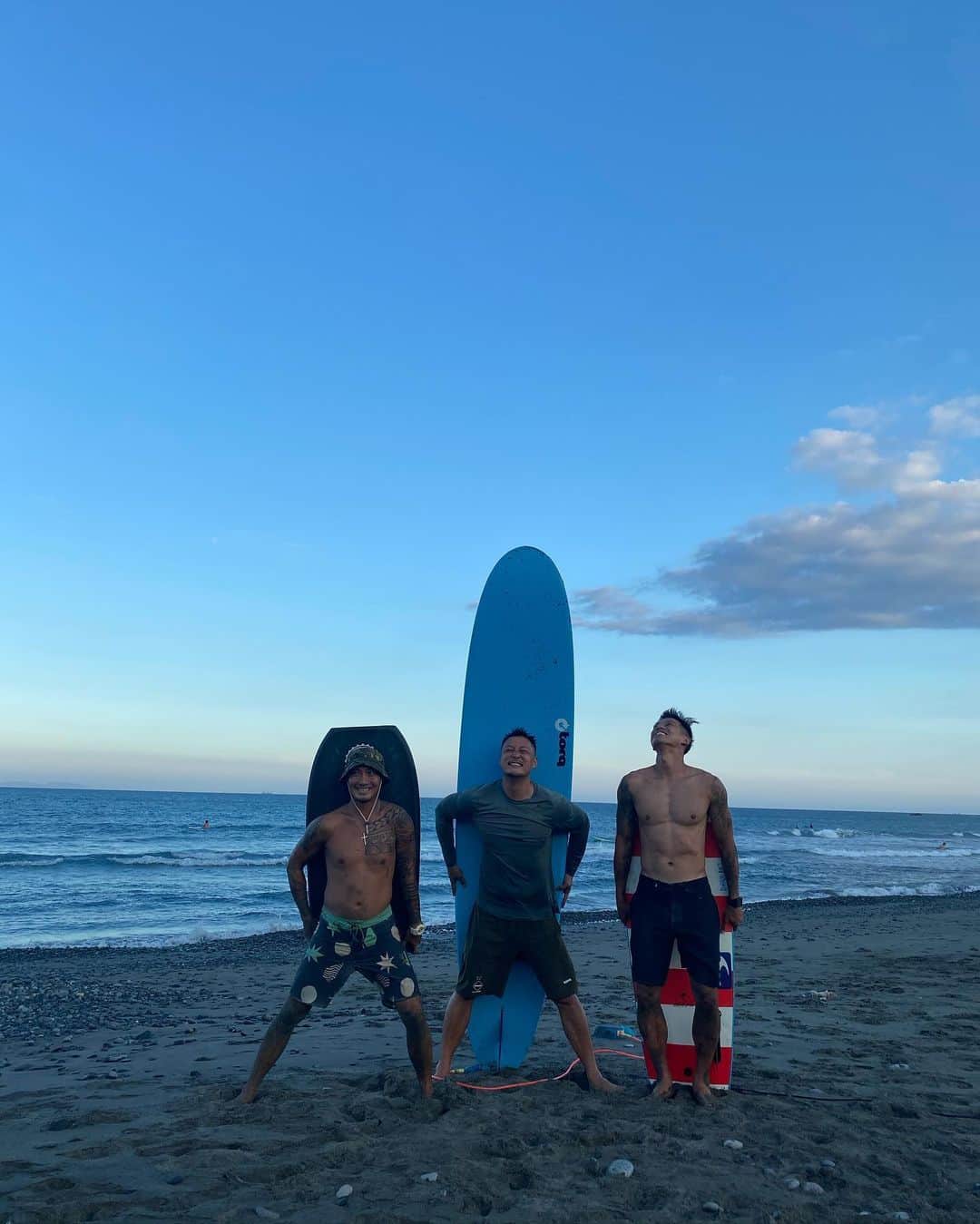 余文樂のインスタグラム：「☀️🌊」
