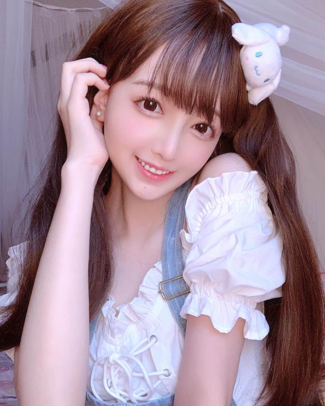 Chikako千佳子さんのインスタグラム写真 - (Chikako千佳子Instagram)「サンリオ女子💙 #andmary #cinnamonroll #シナモンロール」7月12日 16時18分 - cindychikako