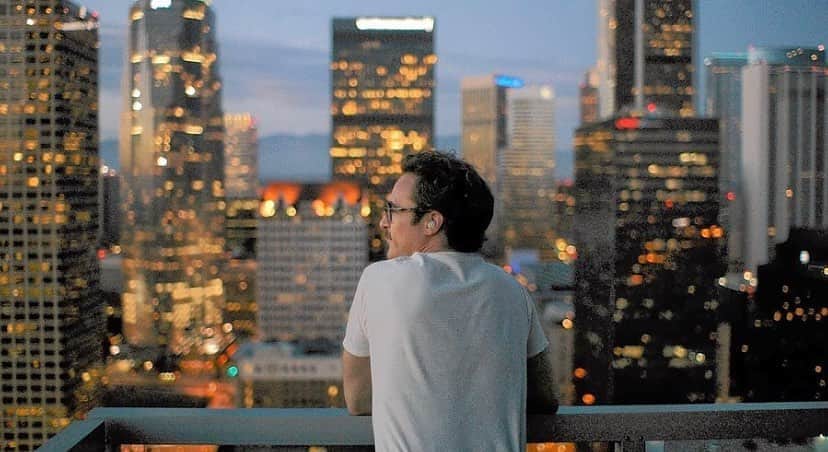leslie & dani & harriのインスタグラム：「Image from Spike Jonze’s ‘her’」