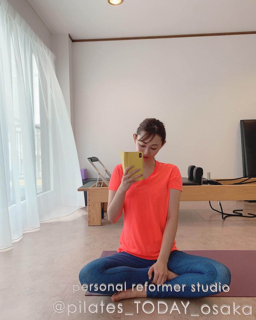 のインスタグラム：「ㅤㅤㅤ  ㅤㅤㅤ ピラティス〜💓ㅤㅤㅤㅤㅤㅤ  ゆ〜っくりじわじわ効いて 次の日はインナーマッスルが 筋肉痛になってるのが分かる！ㅤㅤㅤ  かれんにはピラティスが合ってるって 接骨院の先生にも言われたし これからも続けてみよ〜😘❤️❤️ そしてトレーナーのさやさんが 可愛くて優しくて好きすぎる🤗💓💓 これからもよろしくお願いします🥰  ㅤㅤㅤ  田中みな実さんもリフォーマーやってて あの神BODYにはなられへんやろうけど 近付けるように頑張る〜✌️！！！ 福島駅から徒歩3分くらいのとこにあるよ🤗 ㅤㅤㅤ  #ピラティス #pilatestoday #pilates  #福島ピラティス #大阪ピラティス  #リフォーマー #福島トレーニング #パーソナルトレーニング #田中みな実 #大阪パーソナルトレーニング」