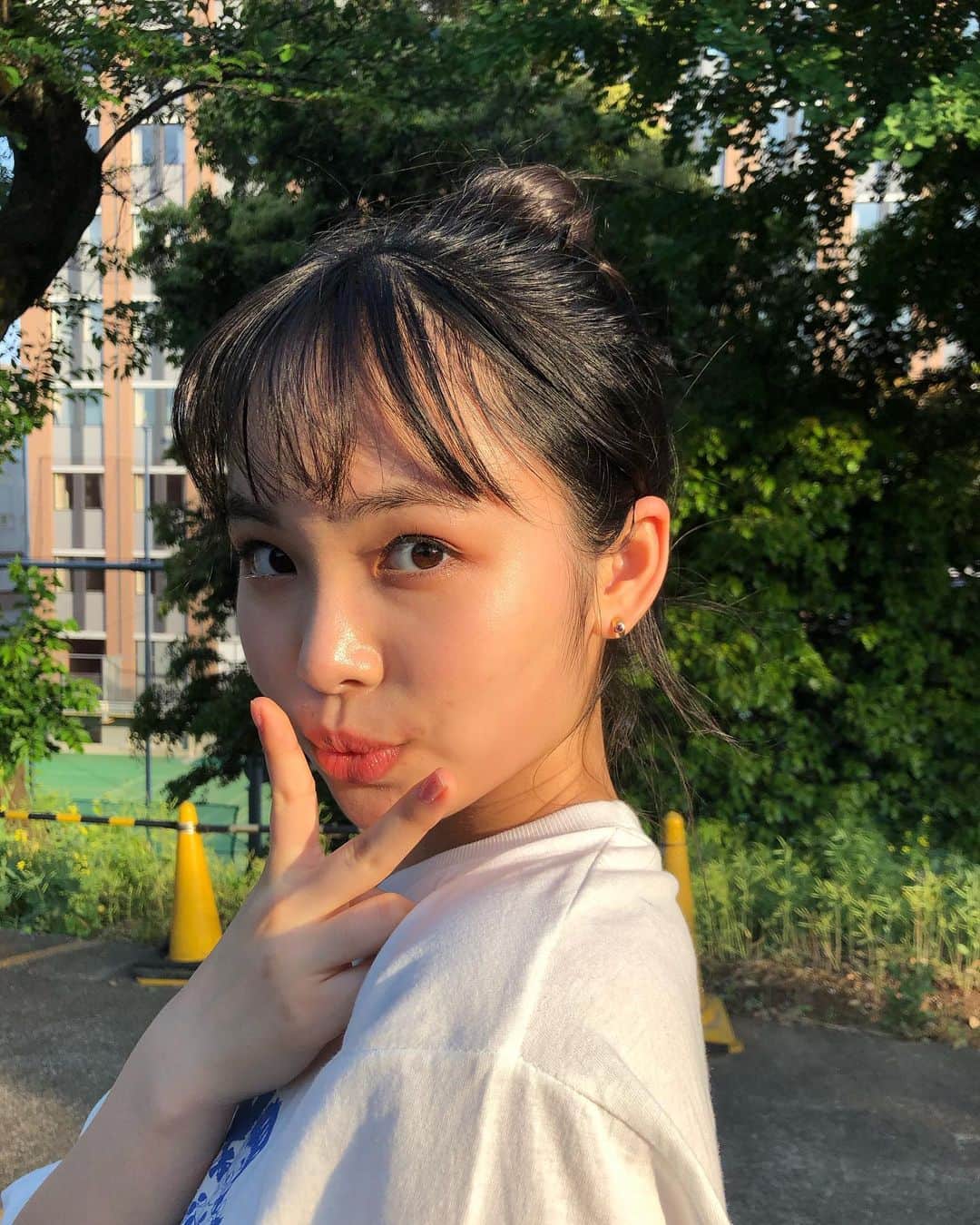 大友樹乃のインスタグラム：「今日は暑かったね〜 アイス食べたいなぁ🍧🍦  #아웃핏#더운#summer」