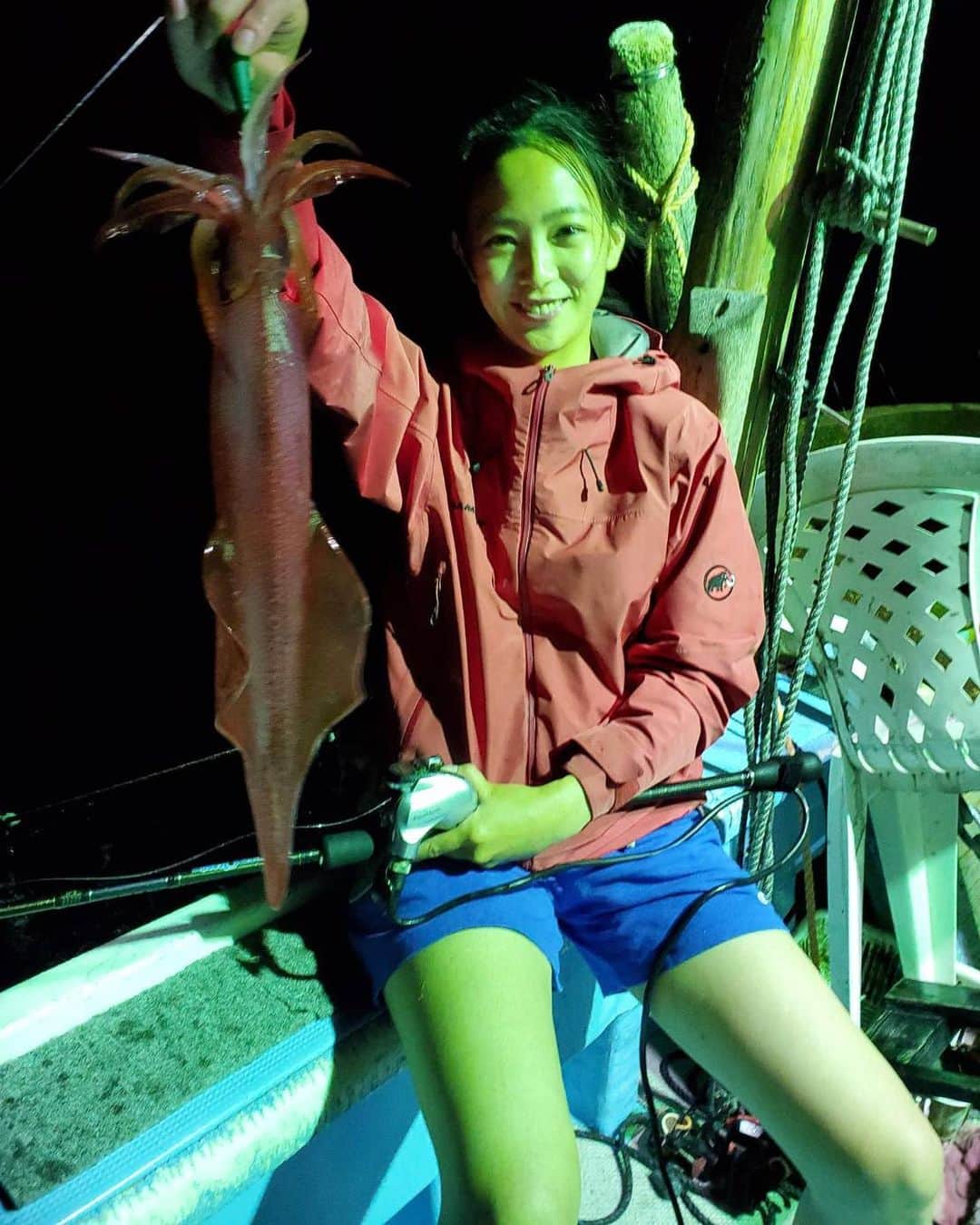 矢野由希子さんのインスタグラム写真 - (矢野由希子Instagram)「イカで鯛を釣る🎣 でっかい鯛だよ！ 興奮したよ！ たのしかったよ！！  #イカメタル #ヤリイカ #からの鯛釣り #釣り #釣りるれろ #JTV #城島健司のj的な釣りテレビ」7月12日 18時40分 - yanoyukiko_