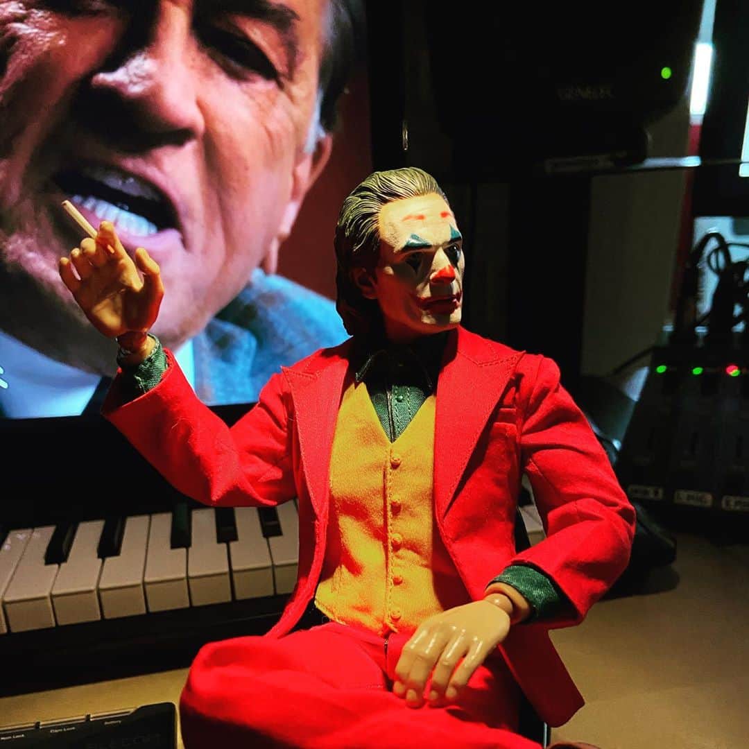 RAM RIDERのインスタグラム：「comedian」