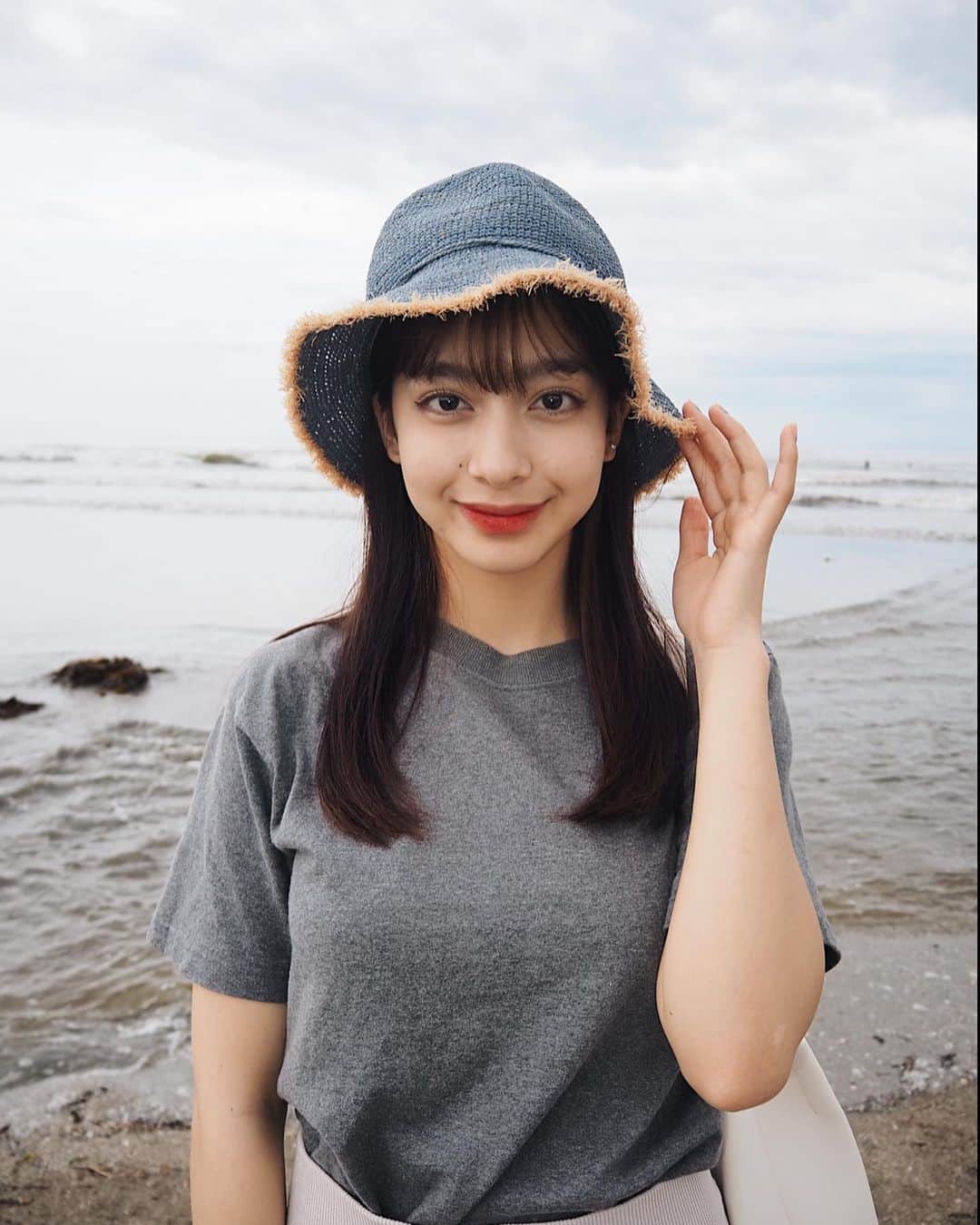 小山ティナさんのインスタグラム写真 - (小山ティナInstagram)「帽子が可愛い。これは今年の夏、大活躍ですね🕊🤍」7月12日 18時53分 - k_tina224