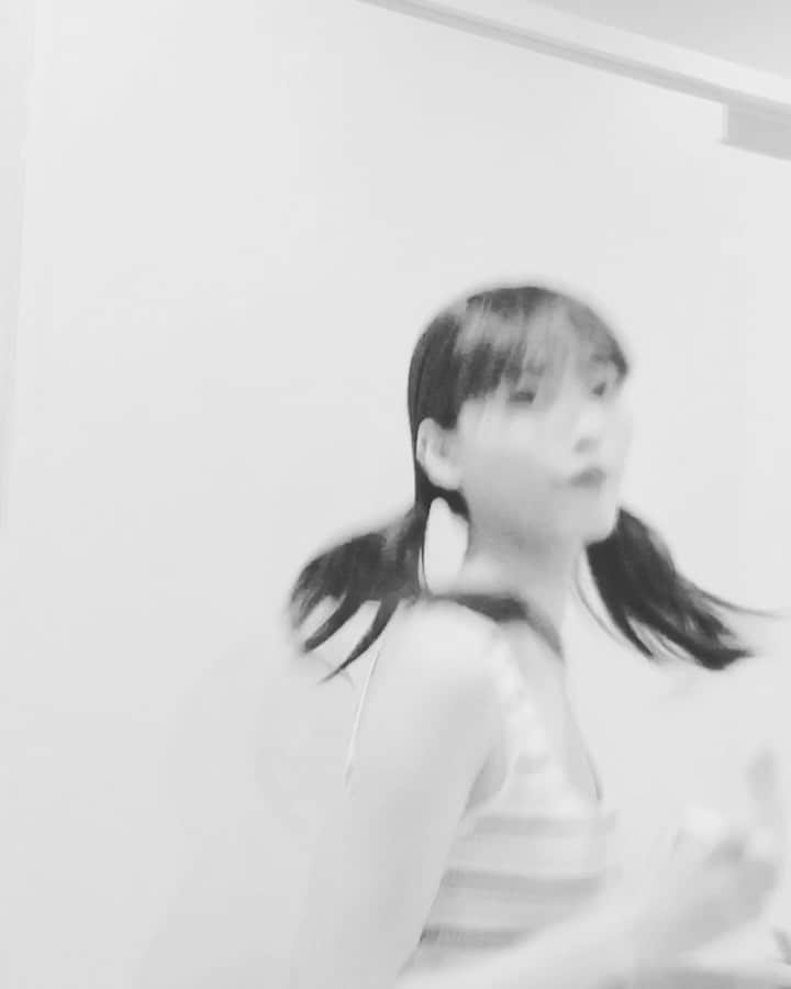 阿知波妃皇のインスタグラム：「謎のテンションでお送りいたします」