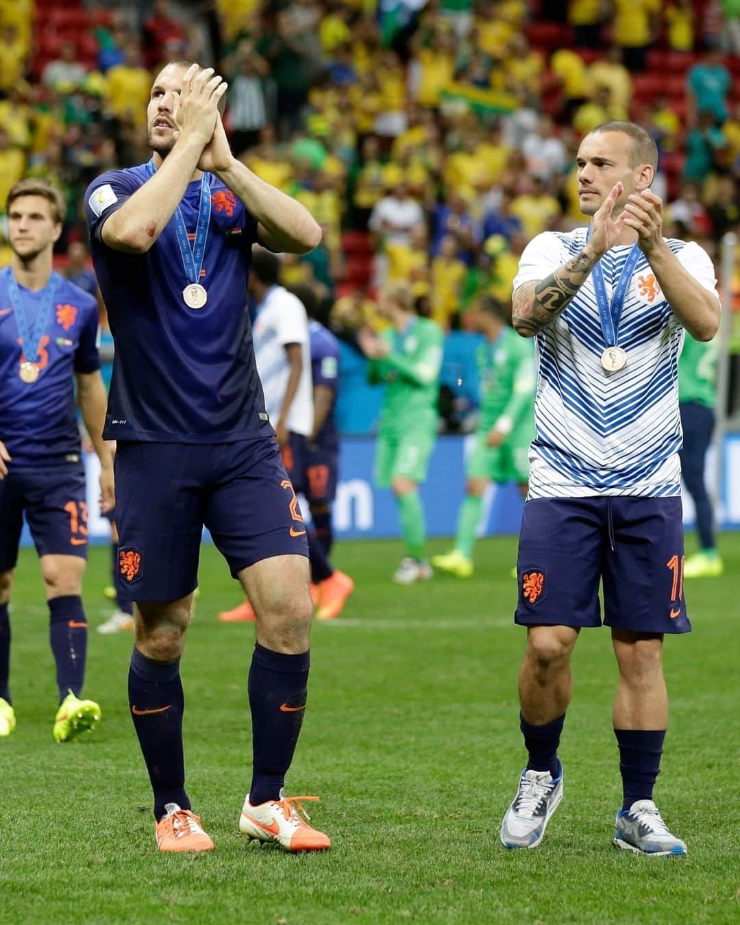 サッカー オランダ代表チームさんのインスタグラム写真 - (サッカー オランダ代表チームInstagram)「#OnThisDay in 2014... eindigden we dat prachtige WK als derde van de wereld 🦁🧡  #TeamToRemember #KingLouis」7月12日 19時33分 - onsoranje