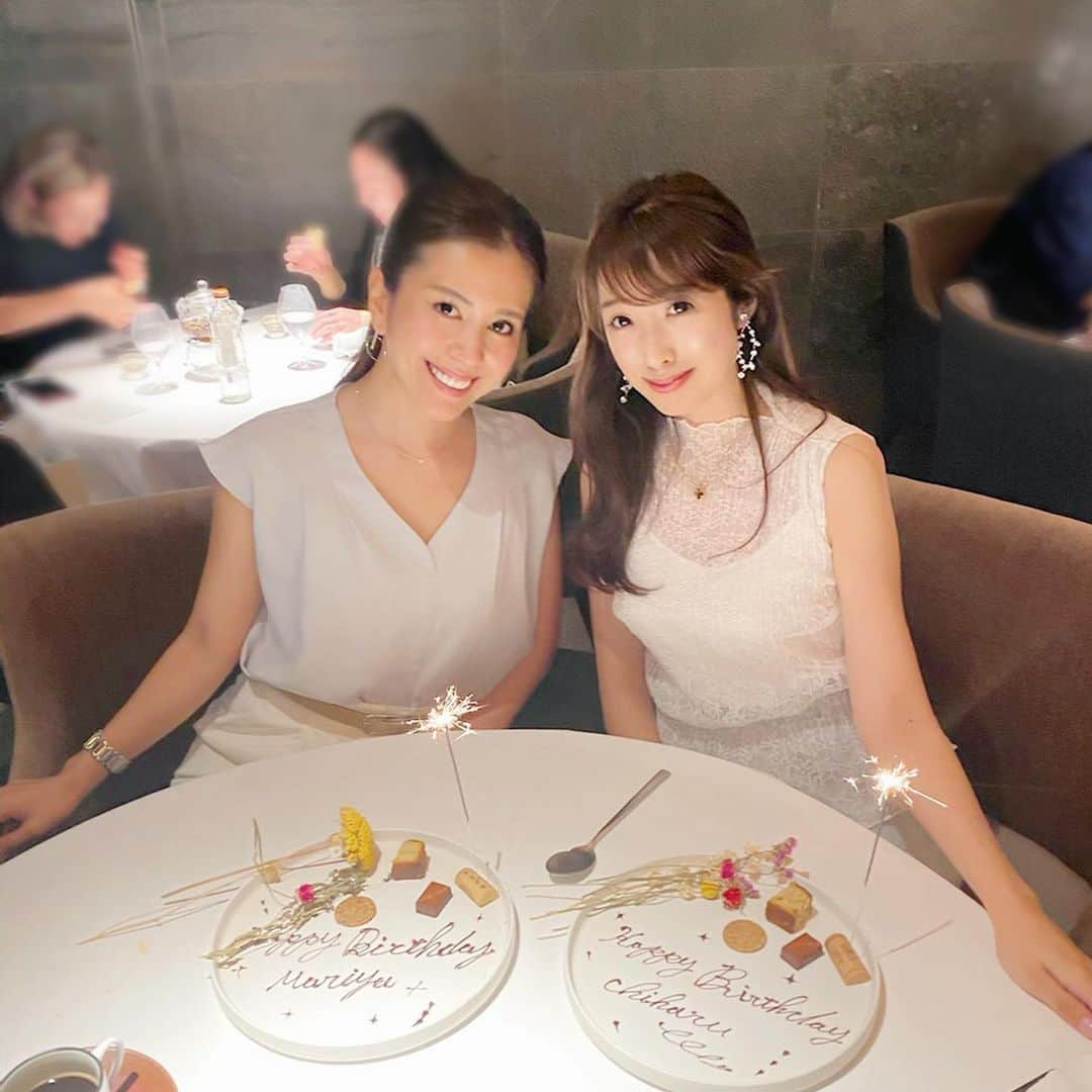 越馬千春さんのインスタグラム写真 - (越馬千春Instagram)「. . 🎂💐 . . 麻理耶のお誕生日をしようとしたら、、 私もプレートを頂きました😭❤️🎂 ダブルお祝い🥂💕 . 誕生日プレゼントお家に忘れてしまったから 次回お渡ししないと😭‼️🎁 . . TexturA行ってみたかったお店なんですが、お料理も最初から最後まで美味しすぎたのでまたupします✨ #TexturA #テクストゥーラ #有楽町#ランチ#lunch#birthday#誕生日#女子会#お祝い#東京グルメ#千春の趣味#いつかのご飯#誕生日#女子会#誕生日会#happybirthday#中華料理 #スペイン料理」7月12日 19時34分 - chiharukoshiba