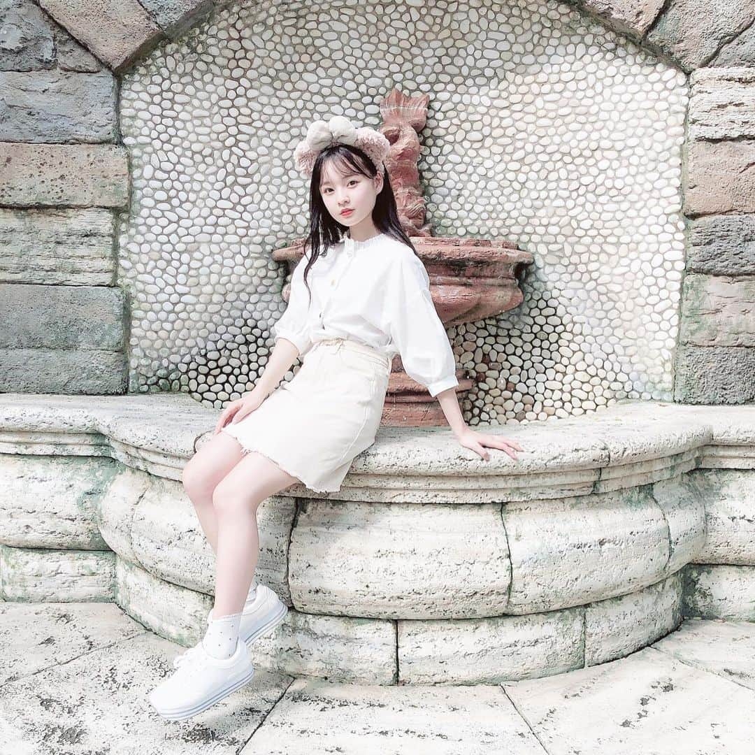 白石佑梨亜さんのインスタグラム写真 - (白石佑梨亜Instagram)「ディズニー🐭🤍 ， #ディズニー #ディズニーシー #ディズニーコーデ」7月12日 19時45分 - yuria.1