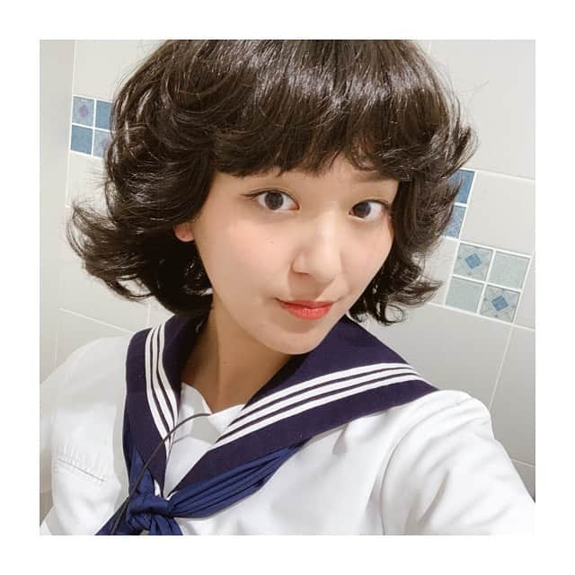 長沢美月さんのインスタグラム写真 - (長沢美月Instagram)「文具ロケのオフショット📷 カツラ久しぶりで楽しかったです☺️笑 #ズムサタ #聖子ちゃんカット #おばあちゃん #詳しくはブログで」7月12日 19時48分 - _mizuki_0212