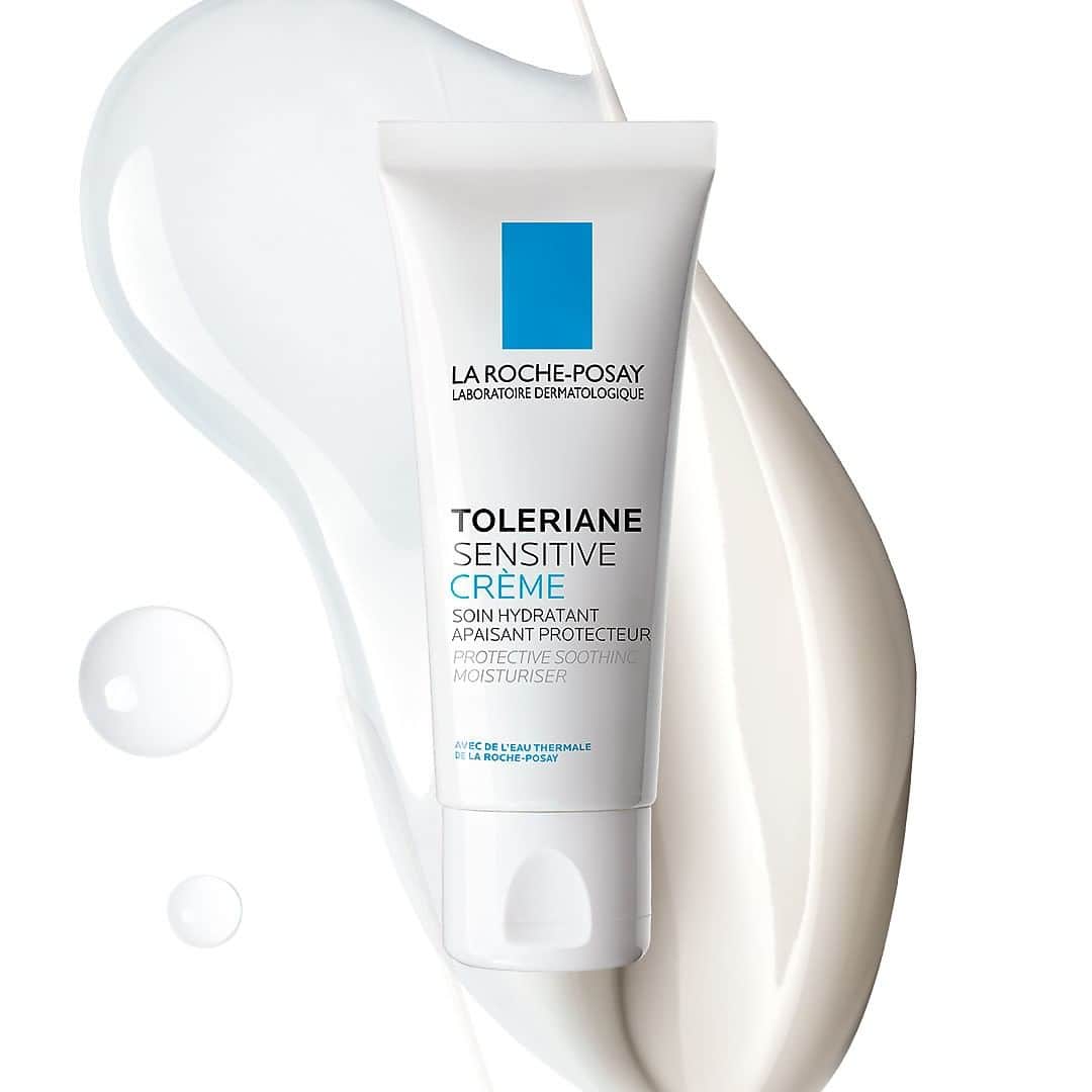 La Roche-Posayさんのインスタグラム写真 - (La Roche-PosayInstagram)「Whether you are in winter or summer, don’t forget to hydrate your skin! Toleriane Sensitive contains 70% prebiotic thermal water and protects your skin from reactivity and dehydration. Your microbiome will thank you!  All languages spoken here! Feel free to talk to us at any time. #larocheposay #toleriane #sensitiveskin Global official page from La Roche-Posay, France」7月12日 19時58分 - larocheposay