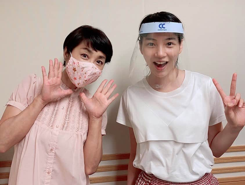 のん（能年玲奈）さんのインスタグラム写真 - (のん（能年玲奈）Instagram)「ラジオ聞いてくれましたか？ のんはのん年齢で、いつまでも子供心を大切にしたいと思います。あはは #のんのにっぽんのごはん #joqr #文化放送」7月12日 19時56分 - non_kamo_ne