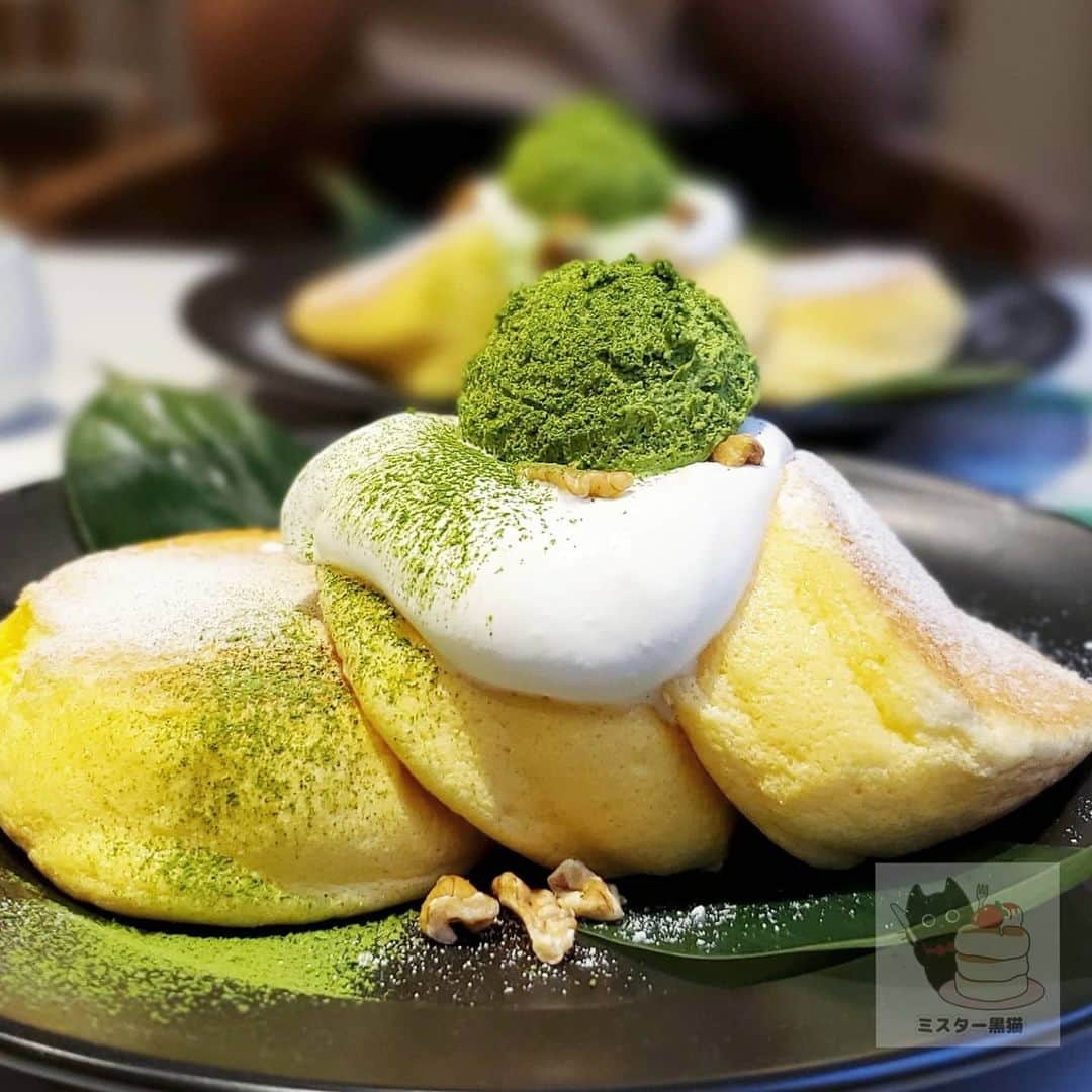 ミスター黒猫（黒猫仙人）のグルメインスタ