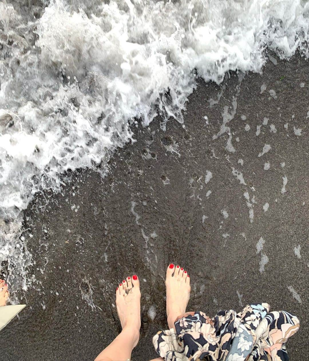 マギーさんのインスタグラム写真 - (マギーInstagram)「浄化されるぜ〜🐚🌊 #2枚目でタグ付けしてるよ」7月12日 20時51分 - maggymoon