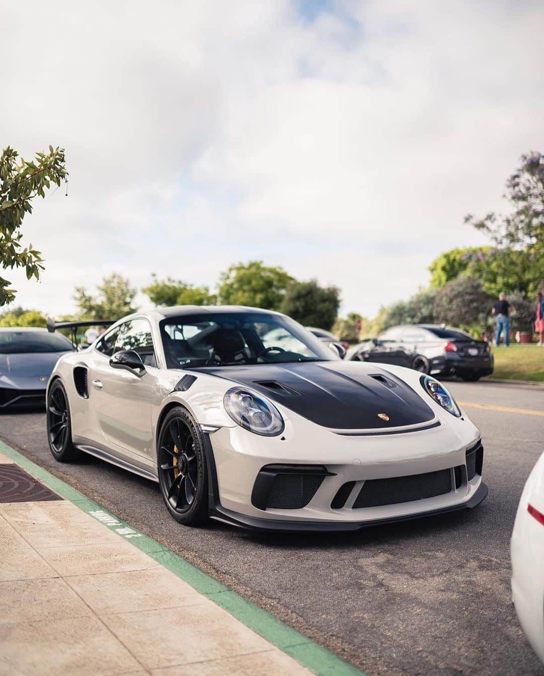 CarsWithoutLimitsさんのインスタグラム写真 - (CarsWithoutLimitsInstagram)「991.2 #GT3RS Photos @jwkexotics  #carswithoutlimits #porsche」7月12日 21時08分 - carswithoutlimits