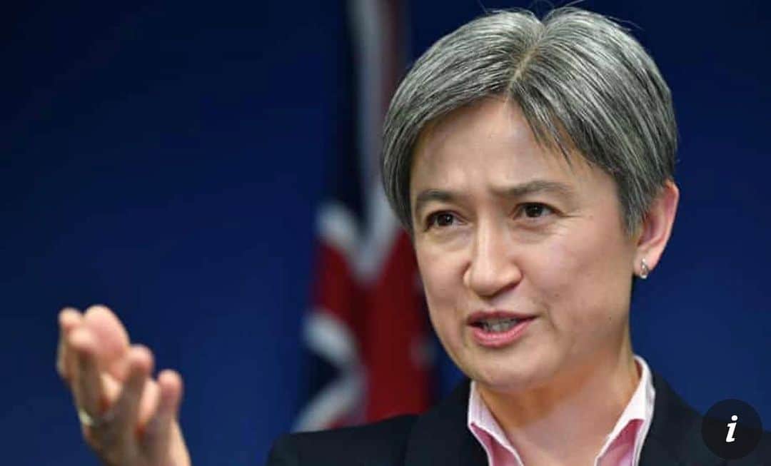 のインスタグラム：「The Covid-19 catastrophe has “reinforced a macho strain of nationalism” while fuelling damaging levels of “mistrust” between countries, and Australia cannot afford to stand by as the pandemic speeds up threats to the world order, #Penny Wong argues.  Labor’s Senate leader and foreign affairs spokeswoman lays out a case for Australia to become more self-reliant and active on the world stage in an essay for the forthcoming edition of the Australian Foreign Affairs journal.  She also warns that nationalism, xenophobia and extremism are on the rise around the world – and Australia’s collective responses to current challenges need to emphasise unity and leaders must not forget the lessons of the 1930s.  In a contribution to the renewed debate about Australia’s place in the world, Wong argues the globe faces “a new scale of disruption that could further unravel or even destroy the rules-based system we have known since World War II”.  The essay – titled The End of Orthodoxy – says even before Covid-19, the world was experiencing heightened disruption, citing Brexit, Donald Trump’s election as US president, China’s growing assertiveness, rising nationalism and the increasingly competitive relationship between Beijing and Washington.  Wong argues the world must confront the “stark truth” that its capacity to respond to the far-reaching impacts of Covid-19 has been hampered by a lack of coordination.  “In the midst of the worst crisis humanity has experienced since World War II and a severe economic downturn of unknown proportions, the international community has been unable to muster anything close to the requisite cooperation,” she writes.  “Nations have been too mired in mistrust to generate a sense of common purpose. Competition and disinformation abound.  “Unlike in the global financial crisis (GFC) of 2007–08, this catastrophe appears to have reinforced a macho strain of nationalism, and confrontation rather than cooperation. The cost of this collective failure will be measured in deaths and suffering.” .」