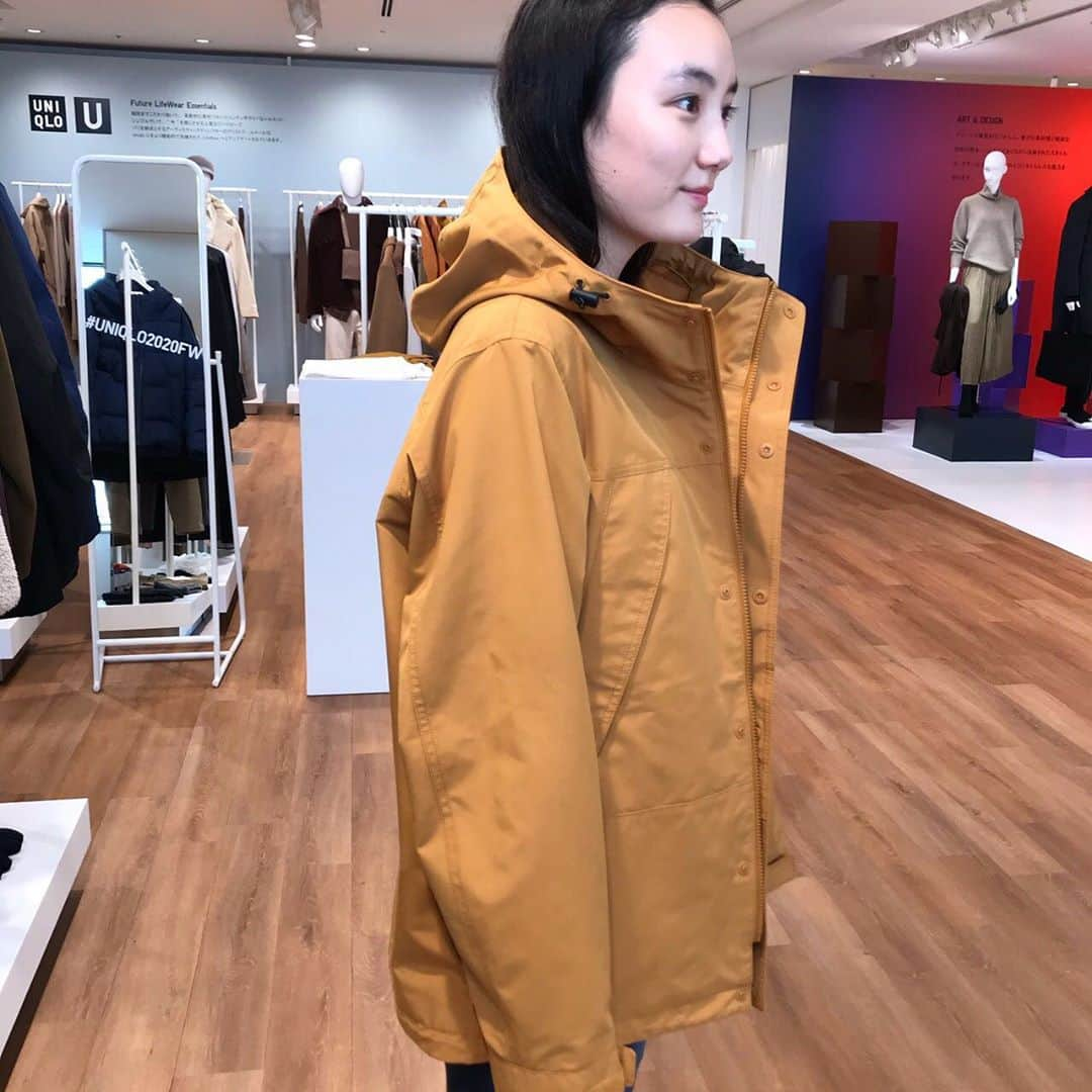 亘理舞さんのインスタグラム写真 - (亘理舞Instagram)「・ 先日UNIQLOさんの2020年秋冬の展示会にお邪魔させて頂きました！スタイリッシュで着回しがしやすそうなお洋服がいっぱいで、秋冬が待ち遠しくなりました😊✨ ・ 1.2枚目→ブラウンチェックジャケット 3枚目→メンズのマウンテンパーカー 4枚目→シースルーワンピース ・ #UNIQLO2020FW#UNIQLO展示会2020FW#ユニクロ展示会#ユニクロ女子#ユニクロきれいめ部#亘理舞」7月12日 21時56分 - mai_watari_official