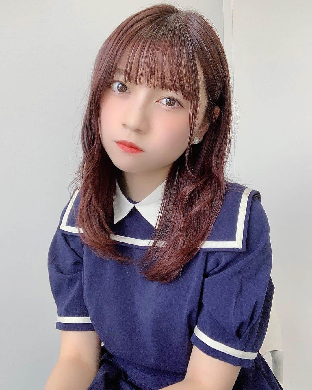 のインスタグラム：「最近はまたチークするようになりましたꪔ̤̮🌷 ﻿ #innisfree のマイチークヴェール1番﻿ 自然な発色でかわいい〜﻿ ﻿ ﻿ ﻿ ﻿ #透明感メイク#チーク#おすすめコスメ#イニスフリー#cosmetics」