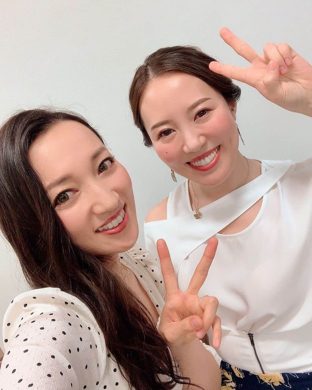 ありさ・あげまんクリエイターのインスタグラム：「みやびん❤️ まさかの共通の友人がいて、世間は狭いな〜と🤣  #夜なラブ #夜な夜なラブ子さん #TBS」
