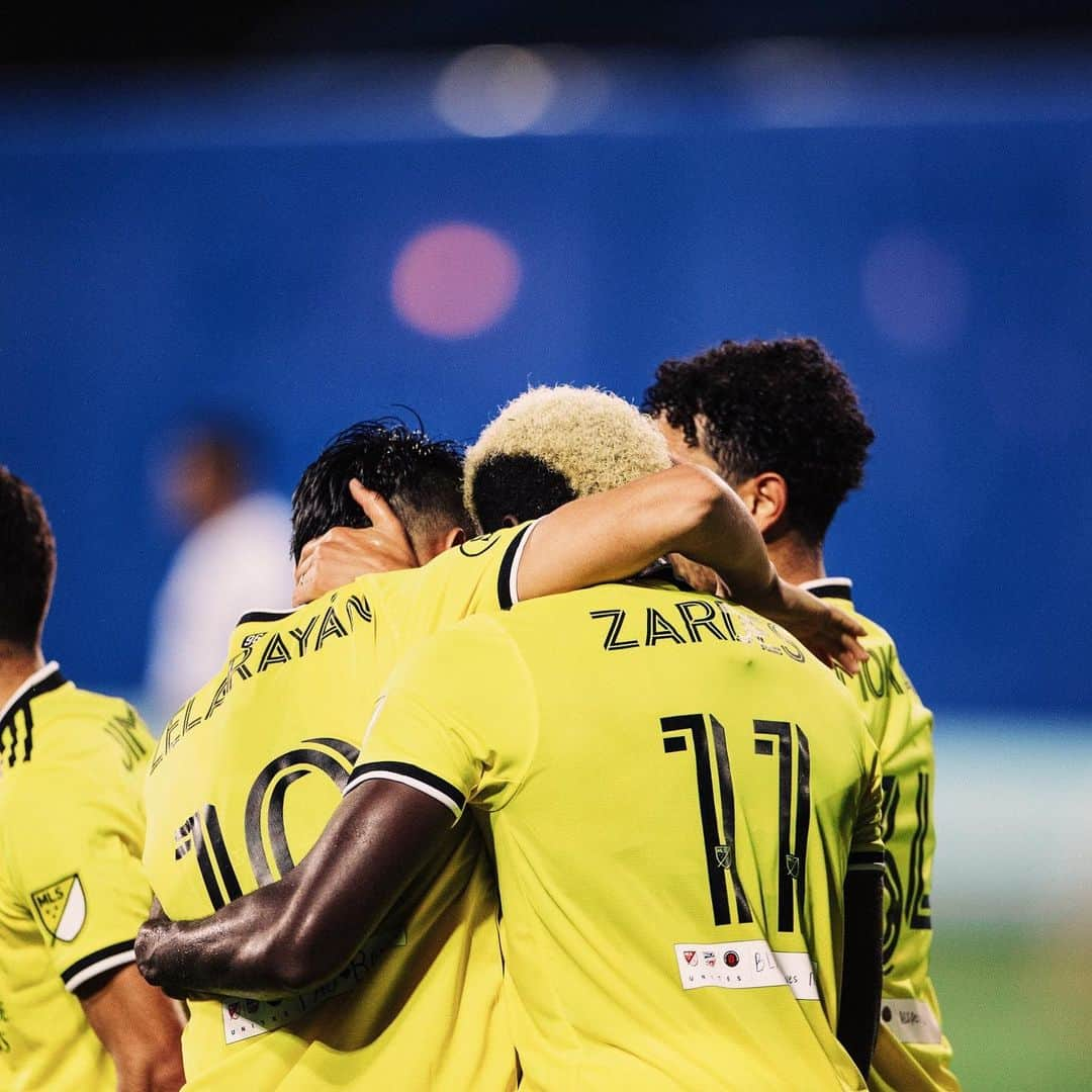 Major League Soccerさんのインスタグラム写真 - (Major League SoccerInstagram)「Back with a bang. 💥 @columbuscrewsc」7月13日 2時14分 - mls