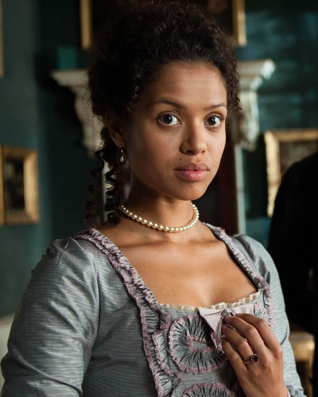 British Vogueさんのインスタグラム写真 - (British VogueInstagram)「Sumptuous costume dramas can provide a much-needed escape in troubling times, but if you’re tired of the usual assortment of parlours, manicured lawns and straight-laced suitors, there is an alternative. From #GuguMbathaRaw’s turn in #AmmaAsante’s ‘Belle’ to #FlorencePugh in #LadyMacbeth and #SofiaCoppola’s hedonistic #MarieAntoinette, see 10 elegant period dramas that feel unexpectedly modern at the link in bio.」7月13日 4時00分 - britishvogue