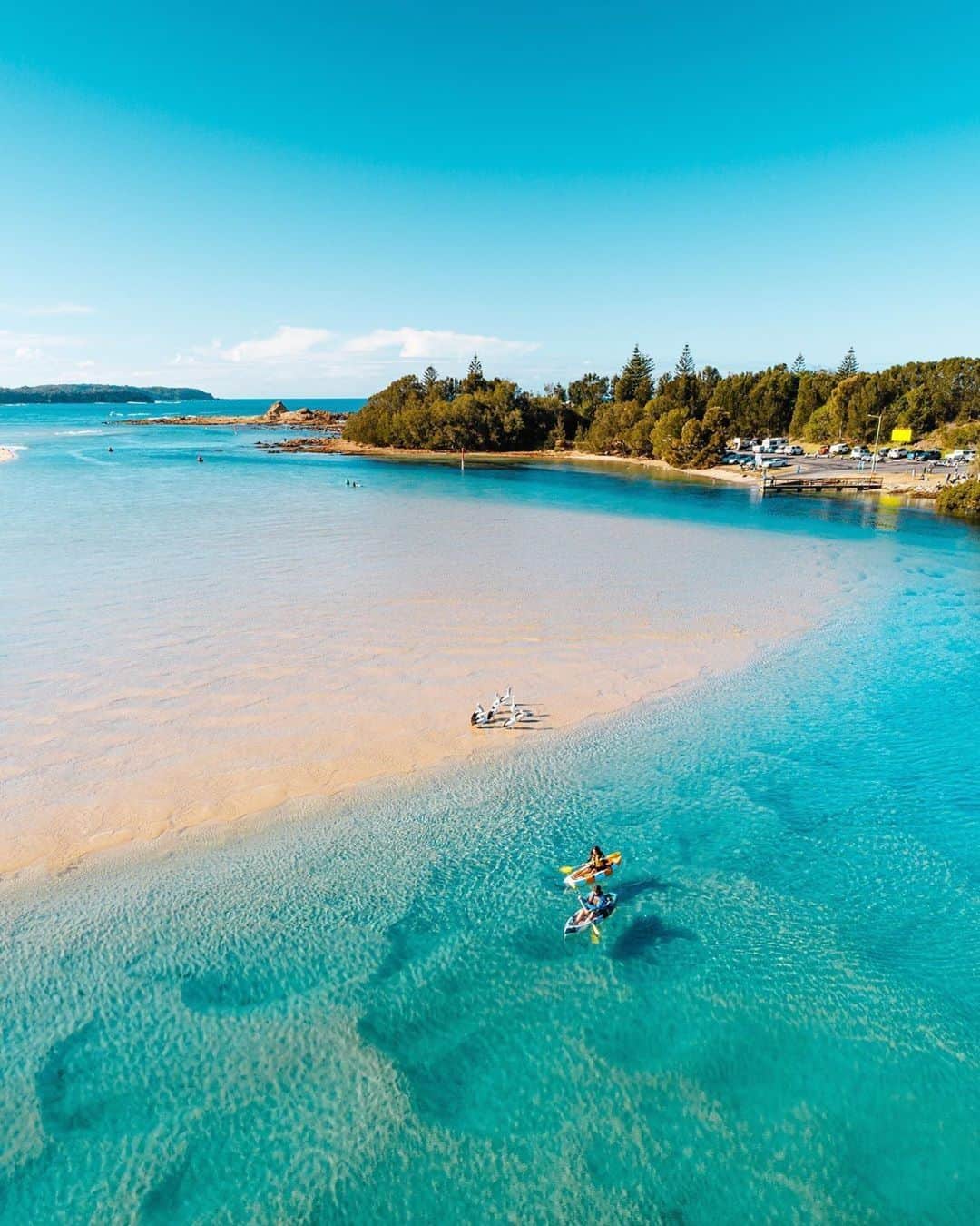 Australiaさんのインスタグラム写真 - (AustraliaInstagram)「You’re looking at a true slice of @eurobodalla paradise 💦 @josh_burkinshaw_images is making us crave some fresh air and a paddle on the crystal clear waters of the #TomagaRiver in @visitnsw pristine @Eurobodalla. Located four hours’ drive from @sydney, this relaxed seaside region is heaven for kayakers, canoeists and stand up paddle boarders with four major river systems, 20 lakes and 83 beaches waiting to be explored. Hire a kayak with @region_x at the Mossy Point boat shed to spend the day soaking up nature in this idyllic spot! #seeaustralia #eurobodalla #NewSouthWales #LoveNSW」7月13日 5時00分 - australia