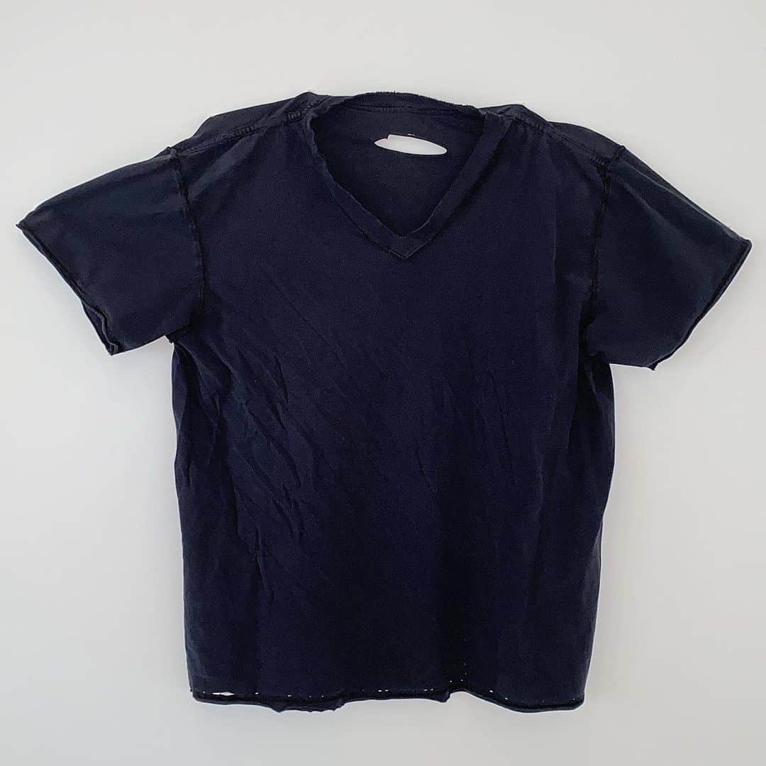 ボブ・サゲットのインスタグラム：「One of my favorite shirts for all of quarantine.  Estimated Value: #priceless」