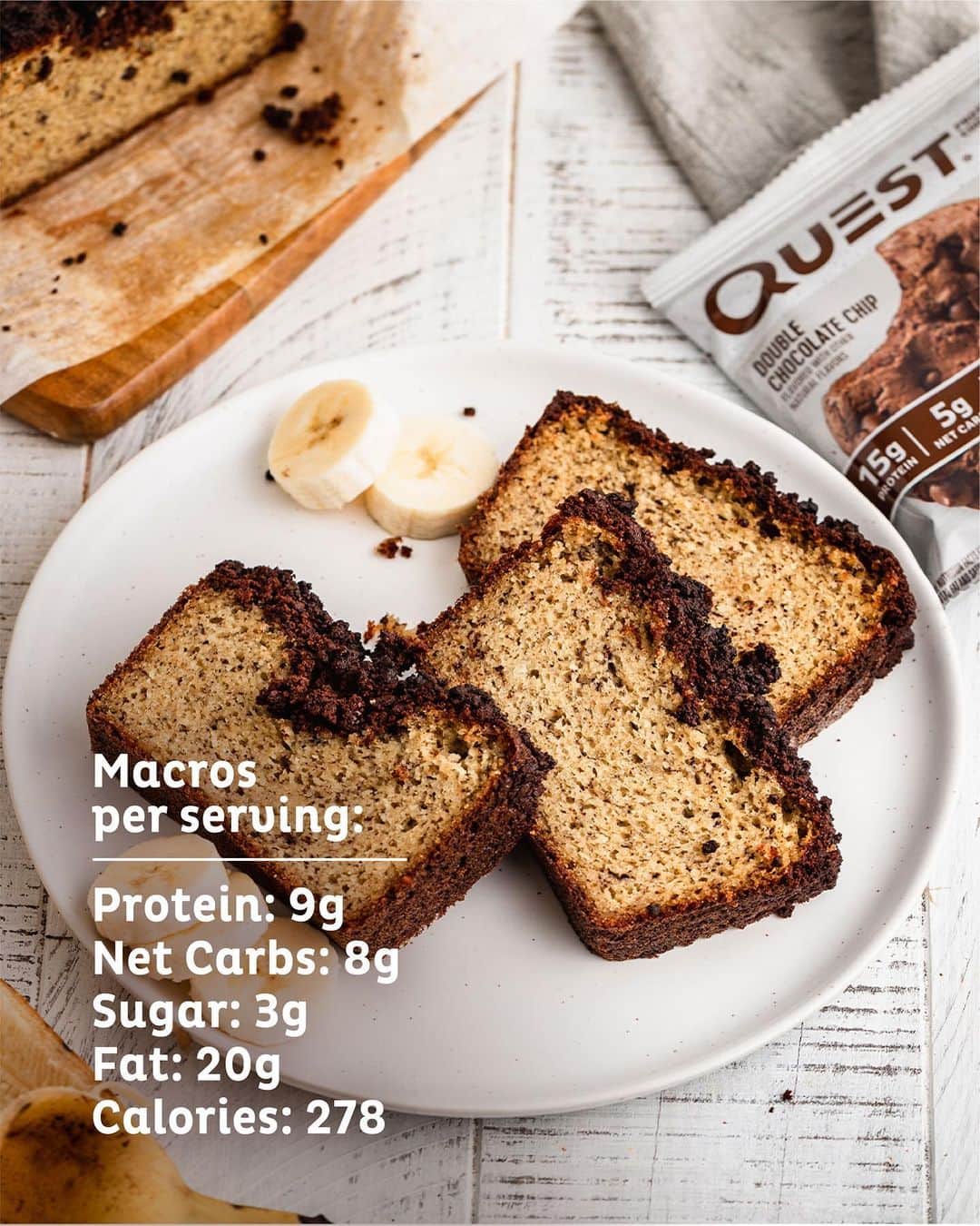 questnutritionさんのインスタグラム写真 - (questnutritionInstagram)「Questified Banana Bread w/ Cookie Streusel Recipe! 🍌🍞🍪😋👉 SWIPE THROUGH 📲! • Ingredients: 👉 ¾ cup mashed banana (about 2 medium ripe bananas) 👉 3 eggs, large at room temp 👉 ½ cup coconut oil, melted 👉 1 tsp vanilla extract 👉 1 tsp apple cider vinegar 👉 1 ½ cups almond flour 👉 ¼ cup zero calorie sweetener 👉 1 scoop Quest Vanilla Milkshake Protein Powder 👉 2 tsp baking powder 👉 ½ tsp baking soda 👉 ½ tsp salt - Cookie Streusel 👉 2 Quest Double Chocolate Cookies 🍪  👉 1 ½ tbsp soft butter 🧈  • Baking Temp: 350 F 👩‍🍳 👨‍🍳  • #onaquest #questnutrition」7月13日 5時35分 - questnutrition