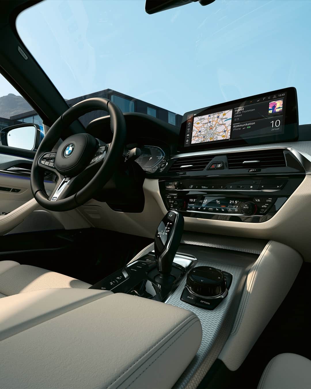 BMWのインスタグラム：「Business from the inside. The new BMW 5 Series Touring. #THE5 #BMW #5Series __ BMW 530e Touring: Energy consumption in kWh/100 km (combined): 15.9–14.9. Fuel consumption in l/100 km (combined): 2.1–1.9. CO2 emissions in g/km (combined): 47–43.  Further information: www.bmw.com/disclaimer.」