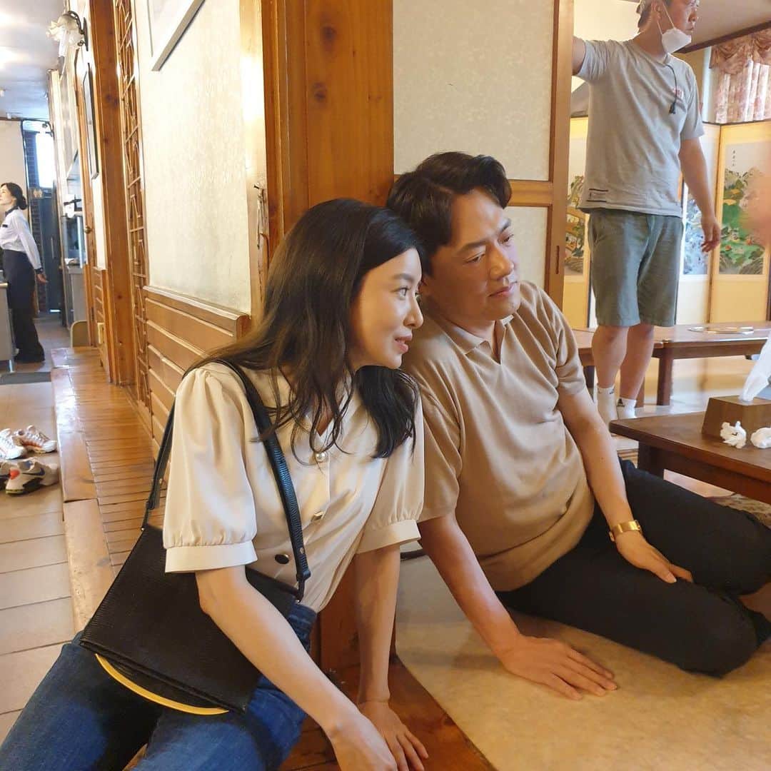 ユン・セアさんのインスタグラム写真 - (ユン・セアInstagram)「😈 세상 진지한 형묵오라버니와..🤣 #김형묵배우님 #크레바스」7月13日 17時57分 - loveyoonsea