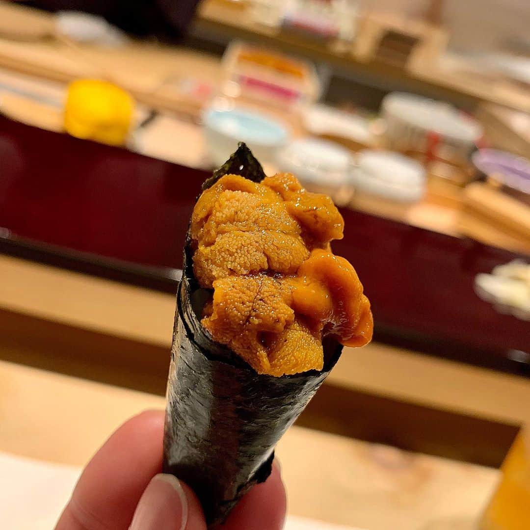 高瀬友規奈さんのインスタグラム写真 - (高瀬友規奈Instagram)「Impossible to pick all pics up🤷🏻‍♀️I had almost double the amount of them🤷🏻‍♀️ ・ ・ ・ この2倍量くらい食べたから写真選びきれない。 #sushi」7月13日 18時12分 - yukina_731