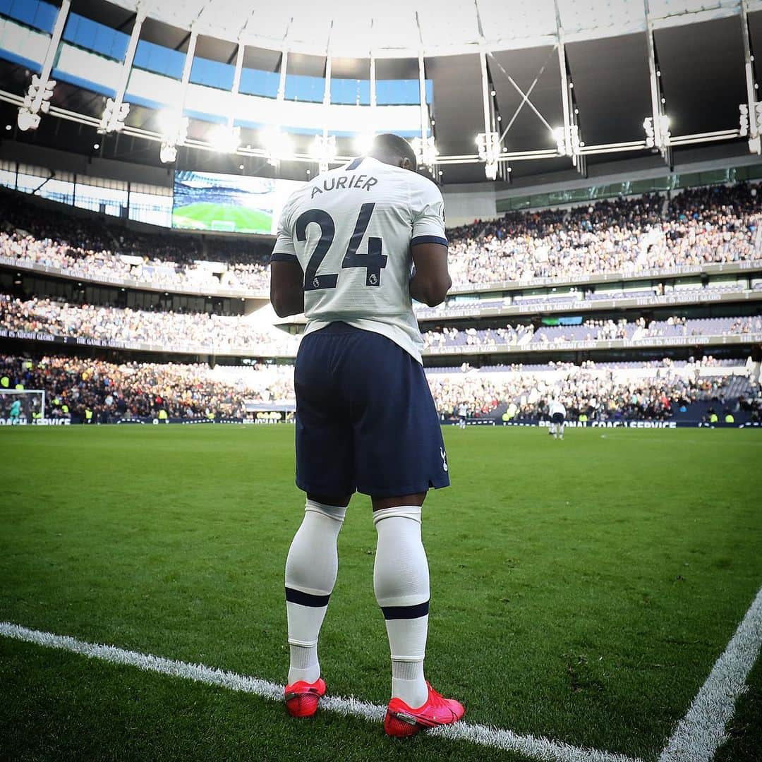 トッテナム・ホットスパーFCさんのインスタグラム写真 - (トッテナム・ホットスパーFCInstagram)「We are with you, @sergeaurier 💙」7月13日 18時36分 - spursofficial