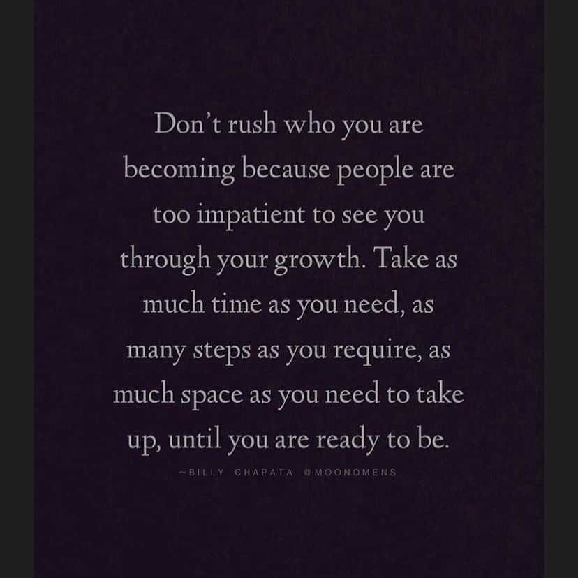 マチルダ・ルッツさんのインスタグラム写真 - (マチルダ・ルッツInstagram)「To be yourself in a world that is constantly trying to make you something else is the greatest accomplishment. #ralphwaldoemerson #goodadvice」7月13日 18時36分 - matildalutz