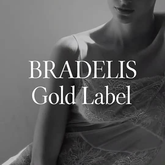 BradelisNewYork/ブラデリスニューヨークのインスタグラム：「.  上質なスリップを纏う喜びを感じて♡ ～Perfume Slip～  上質なレースの良さを活かした、 職人技が光るクチュール感のあるデザイン。  巧みなカッティングで女性のボディを華やかに魅せる仕上がりです。  . . .  #bradelis#bradelisnewyork#goldlabel#lingerie  #ブラデリス #ブラデリスニューヨーク#ブラデリスゴールドレーベル#ラグジュアリーランジェリー」