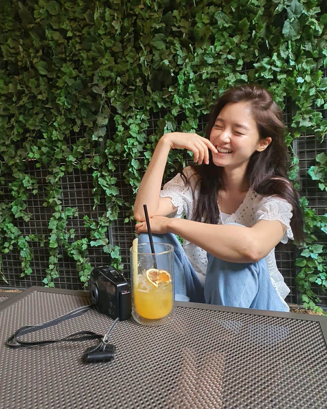 コ・ボギョルのインスタグラム：「📸🍝 have a good day 💛😄」