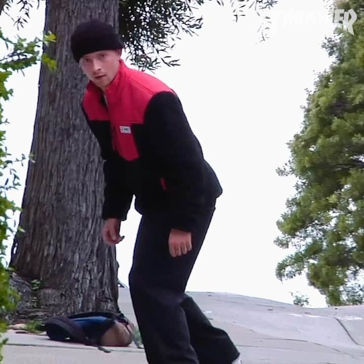 スラッシャーのインスタグラム：「👉🏾 @justinsommer_ in @santacruzskateboards TIL THE END VOL. 4 📼 Now playing on the Thrasher app 📲」