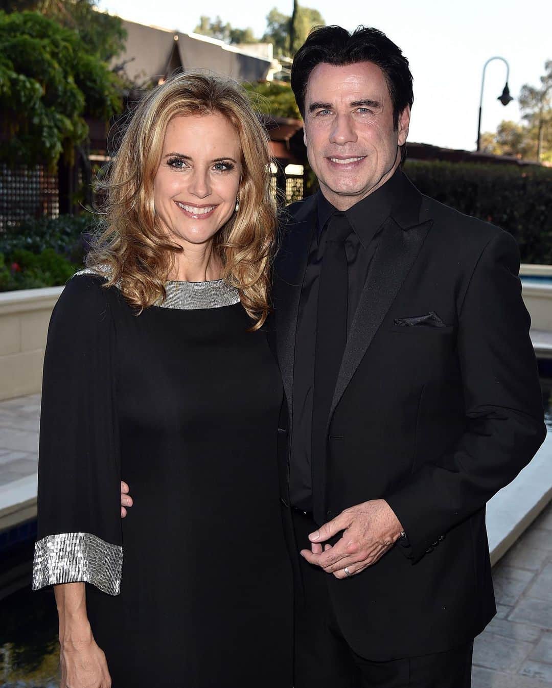 Just Jaredさんのインスタグラム写真 - (Just JaredInstagram)「Kelly Preston, beloved actress and wife of John Travolta, has died at the age of 57 following a two-year battle with breast cancer. Tap this photo at the LINK IN BIO for her rep’s statement on the devastating news. #KellyPreston #RIPKellyPreston Photos: Getty」7月13日 14時32分 - justjared