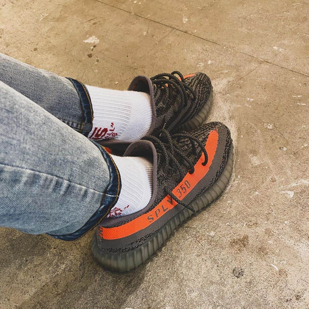 黄皓さんのインスタグラム写真 - (黄皓Instagram)「@yeezyboosts   #adidas #yeezyboost350v2 #yeezy #yeezyboost」7月13日 14時42分 - haohaohaokun