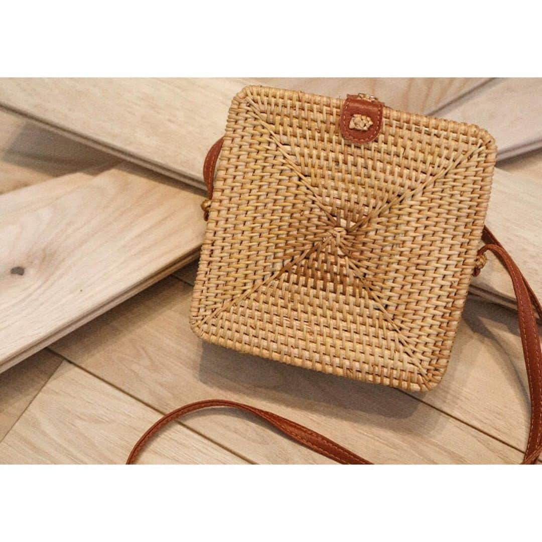 moca さんのインスタグラム写真 - (moca Instagram)「. 【new arrivals】 . 7/14(tue)18:00～ . no.10008627 SQUARE BASKET BAG 4100yen +tax beige . #selectmoca」7月13日 14時52分 - selectmoca