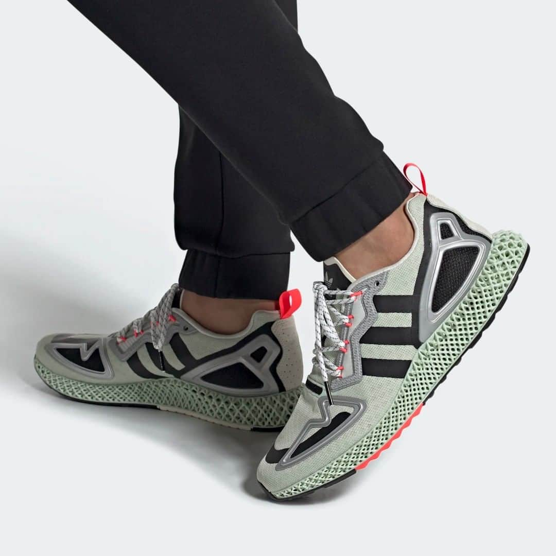 Sneaker Newsさんのインスタグラム写真 - (Sneaker NewsInstagram)「The adidas ZX 2K 4D is dropping in a brand new colorway on Monday. Looks like the 4D-printed outsoles are going down in price as adidas expands its eye-catching tech to lifestyle models. Link in bio to learn more.」7月13日 15時00分 - sneakernews