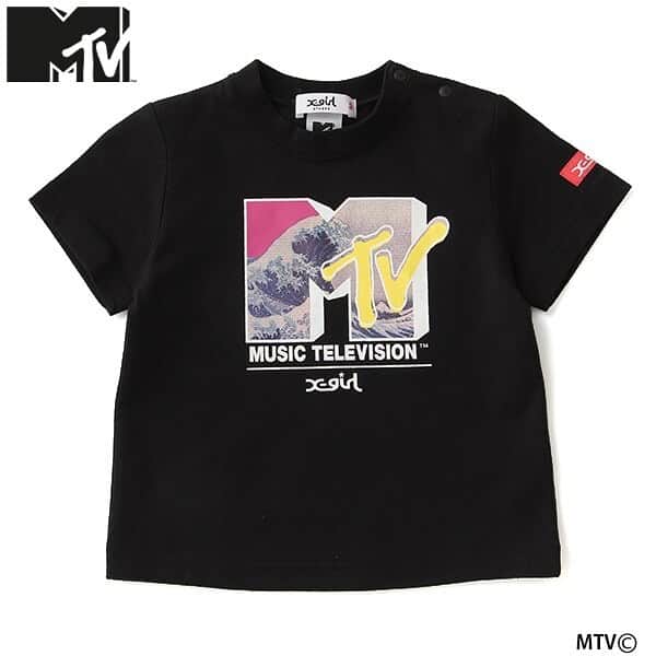 X-girl Stages Officialさんのインスタグラム写真 - (X-girl Stages OfficialInstagram)「X-girl Stages 【MTV】   MTVロゴの中に浮世絵モチーフのプリントをあしらった 個性的なTシャツ✨ . 内側にはお名前を記入できるタグつき 80、90サイズのみ肩開きデザイン . ☑︎浮世絵モチーフプリントTシャツ 9202218  ⏰タイムセールWEB限定価格 ￥5,390→55%OFF(￥2,965引き) . @narumiyaonline_official﻿﻿﻿﻿﻿ #mtv  #浮世絵#Japonism #xgirlstages#xlargekids #xgs #xlk #xgirl #xlarge  #エックスガールステージス﻿﻿#エックスガール#えっくすがーる#エクストララージキッズ﻿﻿﻿﻿#ナルミヤオンライン﻿﻿ #summercollection #夏コレクション﻿ #夏物 #新作 #キッズコーデ ﻿#女の子のママ #男の子ママ#女の子ママとつながりたい #男の子ママと繋がりたい#女の子 #男の子#ママ﻿ ﻿ ﻿ ﻿」7月13日 16時16分 - xgirlstages
