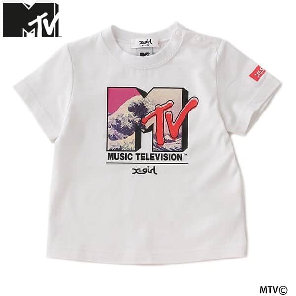 X-girl Stages Officialさんのインスタグラム写真 - (X-girl Stages OfficialInstagram)「X-girl Stages 【MTV】   MTVロゴの中に浮世絵モチーフのプリントをあしらった 個性的なTシャツ✨ . 内側にはお名前を記入できるタグつき 80、90サイズのみ肩開きデザイン . ☑︎浮世絵モチーフプリントTシャツ 9202218  ⏰タイムセールWEB限定価格 ￥5,390→55%OFF(￥2,965引き) . @narumiyaonline_official﻿﻿﻿﻿﻿ #mtv  #浮世絵#Japonism #xgirlstages#xlargekids #xgs #xlk #xgirl #xlarge  #エックスガールステージス﻿﻿#エックスガール#えっくすがーる#エクストララージキッズ﻿﻿﻿﻿#ナルミヤオンライン﻿﻿ #summercollection #夏コレクション﻿ #夏物 #新作 #キッズコーデ ﻿#女の子のママ #男の子ママ#女の子ママとつながりたい #男の子ママと繋がりたい#女の子 #男の子#ママ﻿ ﻿ ﻿ ﻿」7月13日 16時16分 - xgirlstages