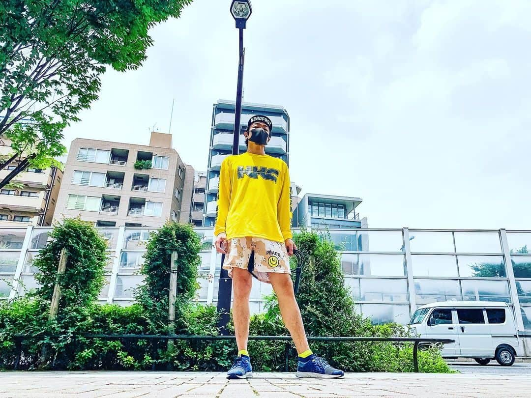 Shun さんのインスタグラム写真 - (Shun Instagram)「RUN x 縄跳び(ヘビーロープ)🏃‍♂️🕊 ・ ・ 🧢 @mobstyles_official  👕 @higehigeclub  🩳 @mobstyles_official  🧦 @tabio.jp  👟 @pumajapan」7月13日 17時14分 - totalfat.shun